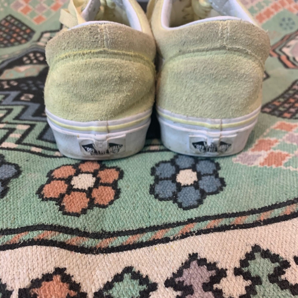 Vans - Picture 2 of 2